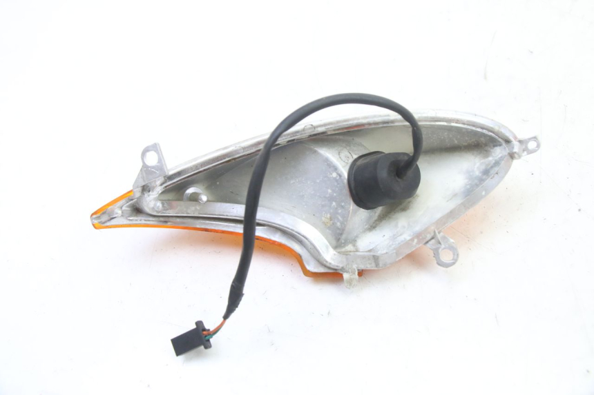 photo de TRASERO IZQUIERDO INTERMITENTE HONDA XLV VARADERO 125 (2000 - 2006)