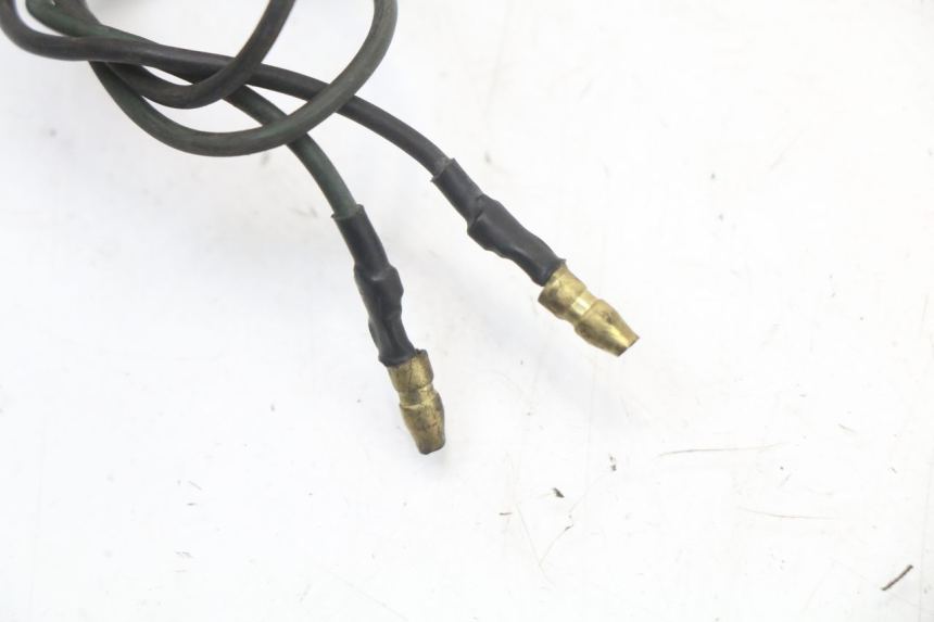 photo de TRASERO IZQUIERDO INTERMITENTE YAMAHA XJ F 900 (1983 - 1994)