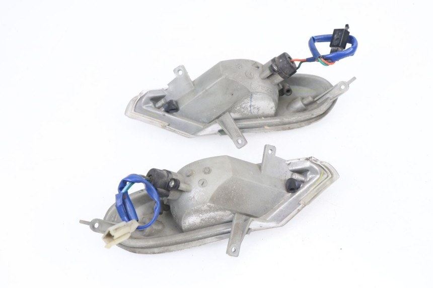 photo de TRASERO INTERMITENTE KYMCO GRAND DINK 125 (2002 - 2007)
