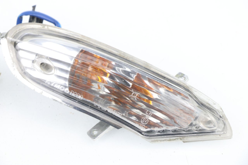 photo de TRASERO INTERMITENTE KYMCO GRAND DINK 125 (2002 - 2007)