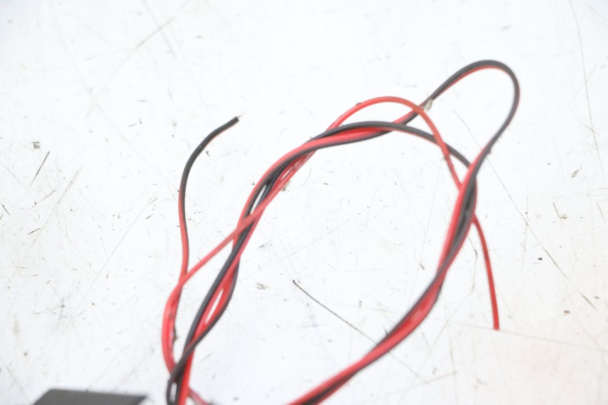 photo de TRASERO INTERMITENTE HITWAY H5 1