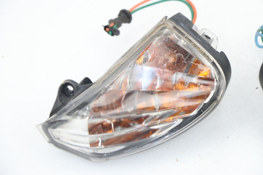 photo de TRASERO INTERMITENTE HONDA PCX (JF28) 125 (2009 - 2011)