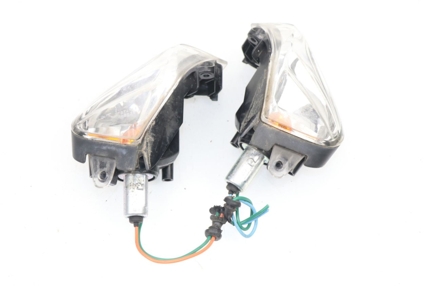 photo de TRASERO INTERMITENTE HONDA PCX (JF28) 125 (2009 - 2011)