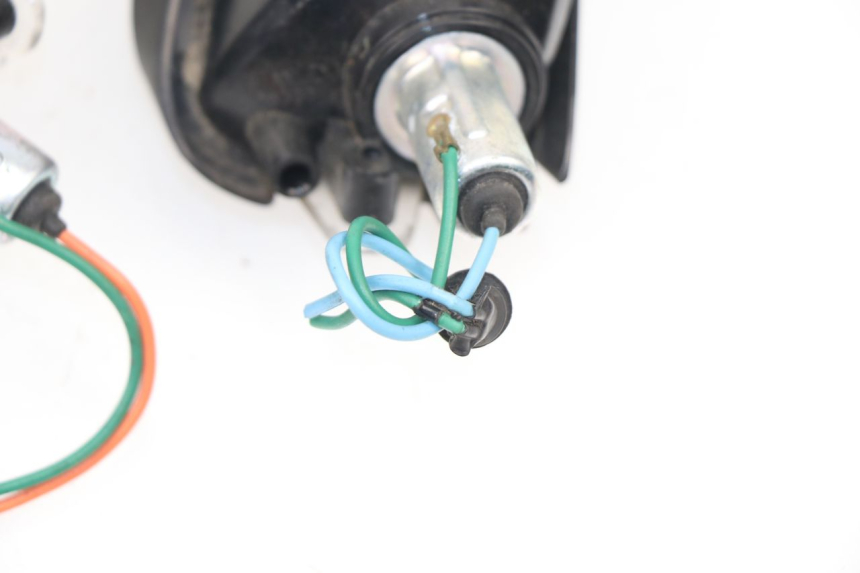 photo de TRASERO INTERMITENTE HONDA PCX (JF28) 125 (2009 - 2011)