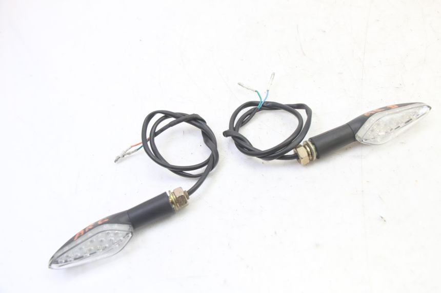 photo de TRASERO INTERMITENTE KIDEN KD125-G 125 (2018 - 2022)