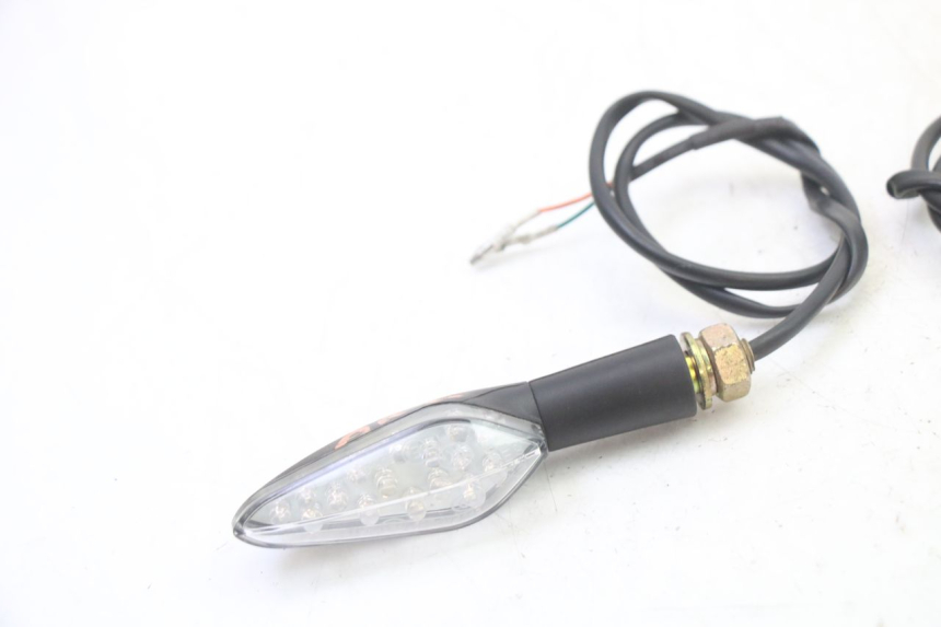 photo de TRASERO INTERMITENTE KIDEN KD125-G 125 (2018 - 2022)