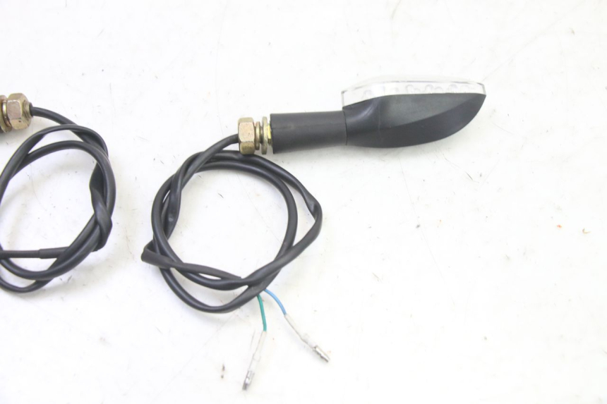 photo de TRASERO INTERMITENTE KIDEN KD125-G 125 (2018 - 2022)