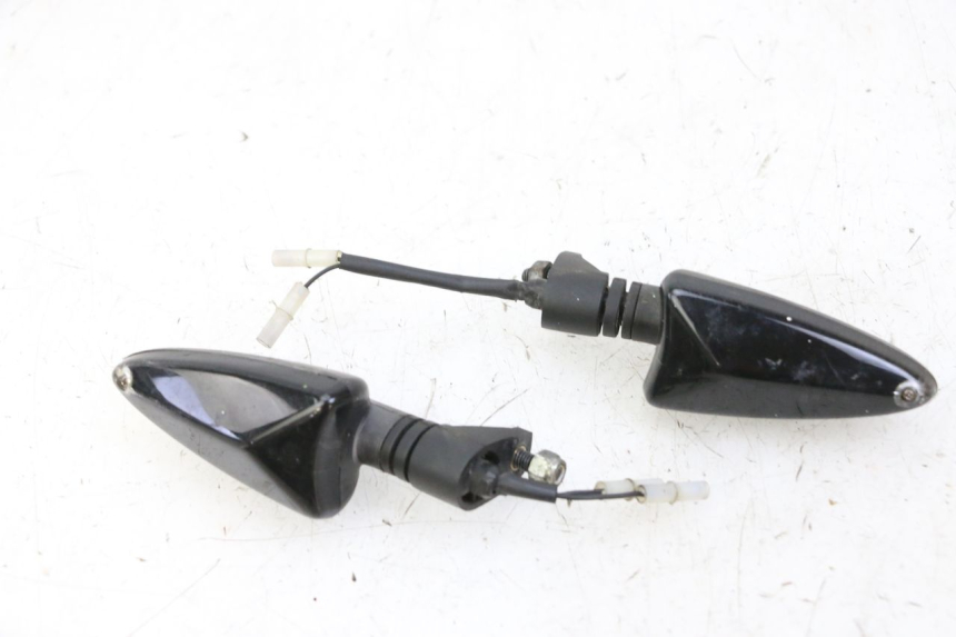 photo de TRASERO INTERMITENTE GILERA RUNNER SL 50 (2006 - 2009)