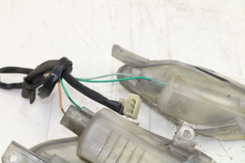 photo de TRASERO INTERMITENTE SYM FIDDLE 2 125 (2010 - 2013)