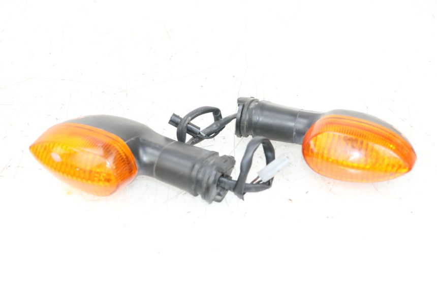 photo de TRASERO INTERMITENTE YAMAHA TDM ABS 900 (2002 - 2014) - Vista principal