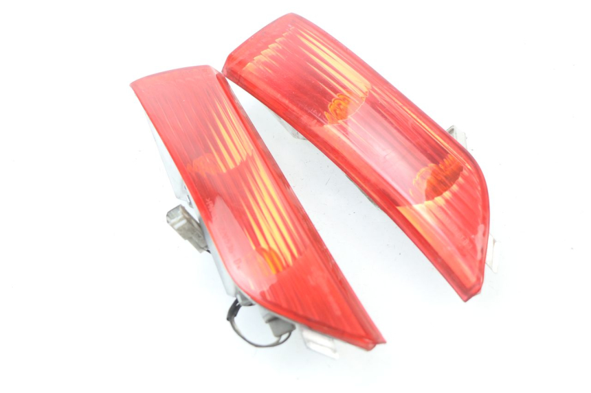 photo de TRASERO INTERMITENTE PIAGGIO XEVO - X EVO 125 (2007 - 2016)