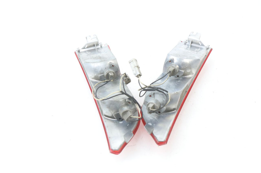 photo de TRASERO INTERMITENTE PIAGGIO XEVO - X EVO 125 (2007 - 2016)