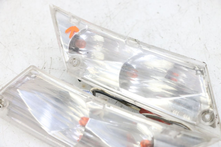 photo de INTERMITENTE TRASERO PIAGGIO ZIP 2T 50 (2009 - 2019) - Vista general del producto