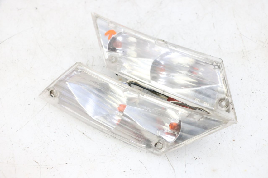 photo de INTERMITENTE TRASERO PIAGGIO ZIP 2T 50 (2009 - 2019) - Recambio usado revisado