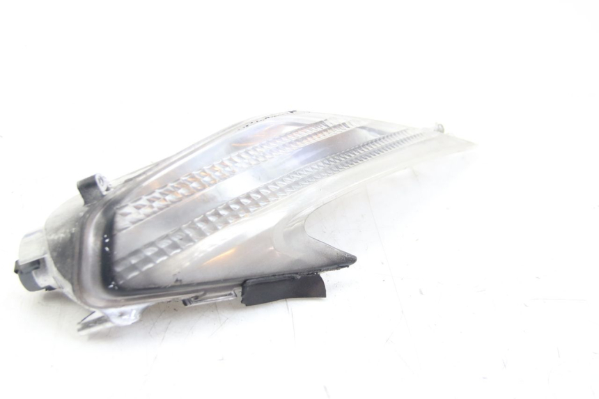 photo de INTERMITENTE DELANTERO APRILIA ATLANTIC 125 (2003 - 2009)