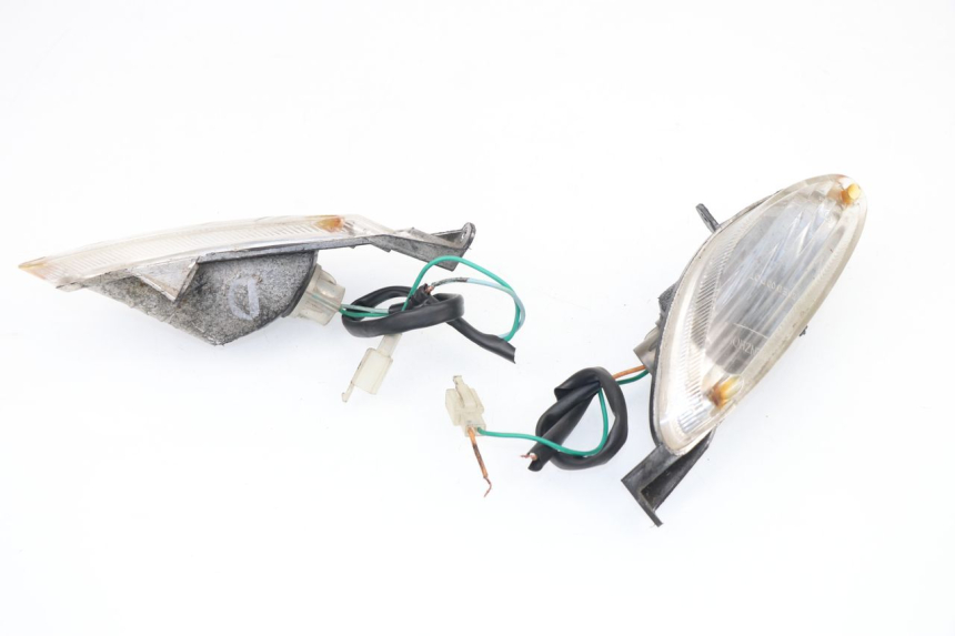 photo de DELANTERO INTERMITENTE BAOTIAN TRAVEL SPIRIT 50 (2010 - 2012)