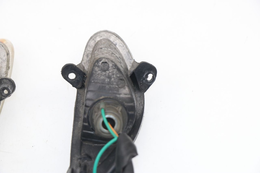 photo de DELANTERO INTERMITENTE BAOTIAN TRAVEL SPIRIT 50 (2010 - 2012)