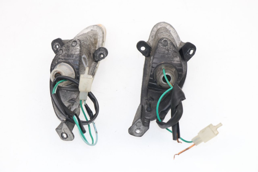 photo de DELANTERO INTERMITENTE BAOTIAN TRAVEL SPIRIT 50 (2010 - 2012)