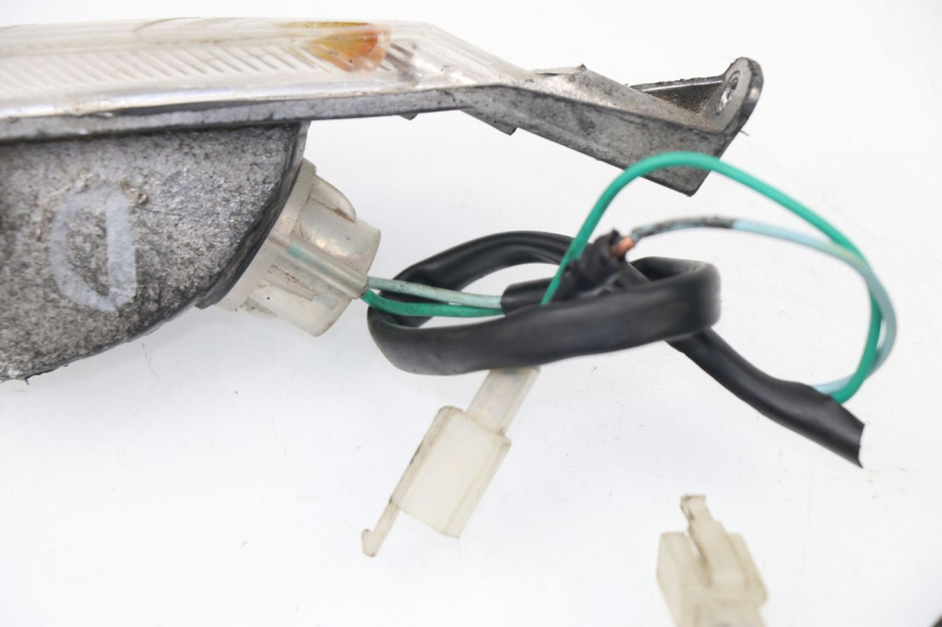 photo de DELANTERO INTERMITENTE BAOTIAN TRAVEL SPIRIT 50 (2010 - 2012)