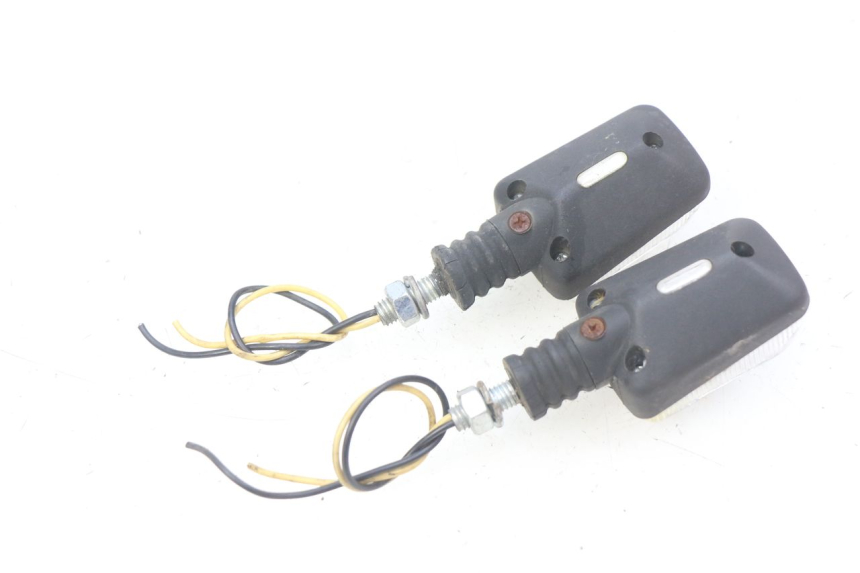photo de INTERMITENTE DELANTERO HONDA CB 500 (1997 - 2003)