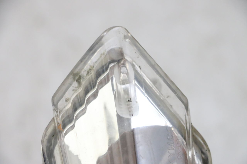 photo de DELANTERO DERECHO INTERMITENTE KYMCO AGILITY CITY 4T 50 (2008 - 2016) - Detalle de la pieza