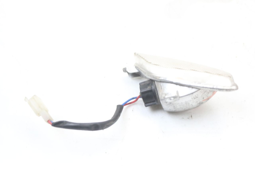 photo de DELANTERO DERECHO INTERMITENTE APRILIA SR MOTARD 50 (2012 - 2018)