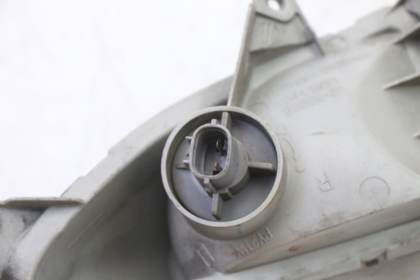 photo de INTERMITENTE DELANTERO DERECHO SUZUKI BURGMAN 125 (2007 - 2014)