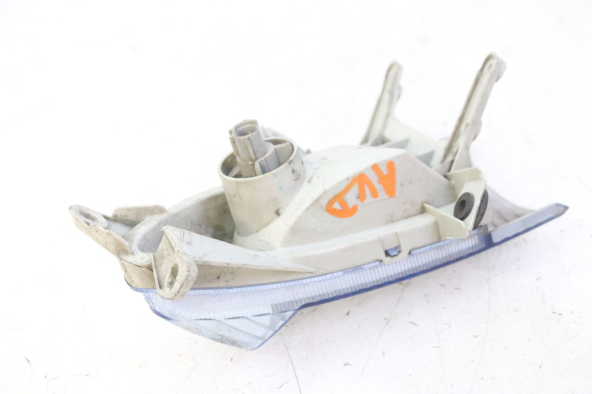 photo de INTERMITENTE DELANTERO DERECHO SUZUKI BURGMAN 125 (2007 - 2014)