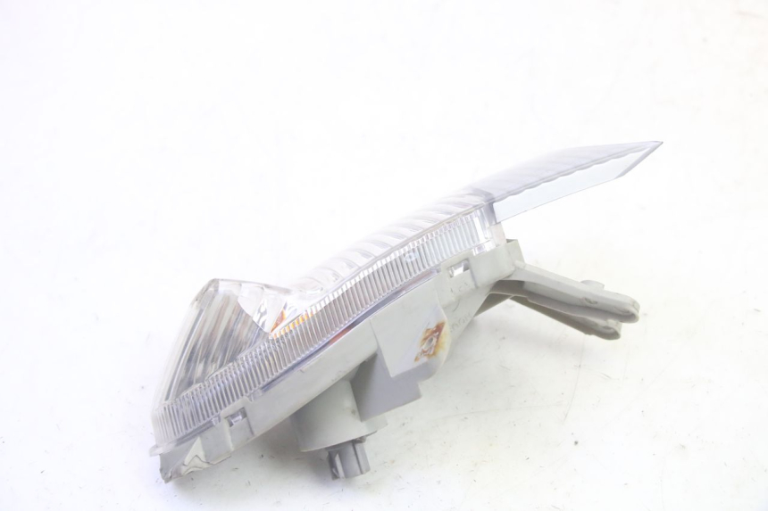 photo de INTERMITENTE DELANTERO DERECHO SUZUKI BURGMAN 125 (2007 - 2014) - Zoom estado de uso