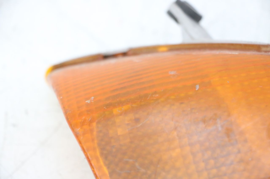 photo de DELANTERO DERECHO INTERMITENTE HONDA CBR F SC25 1000 (1989 - 1992)