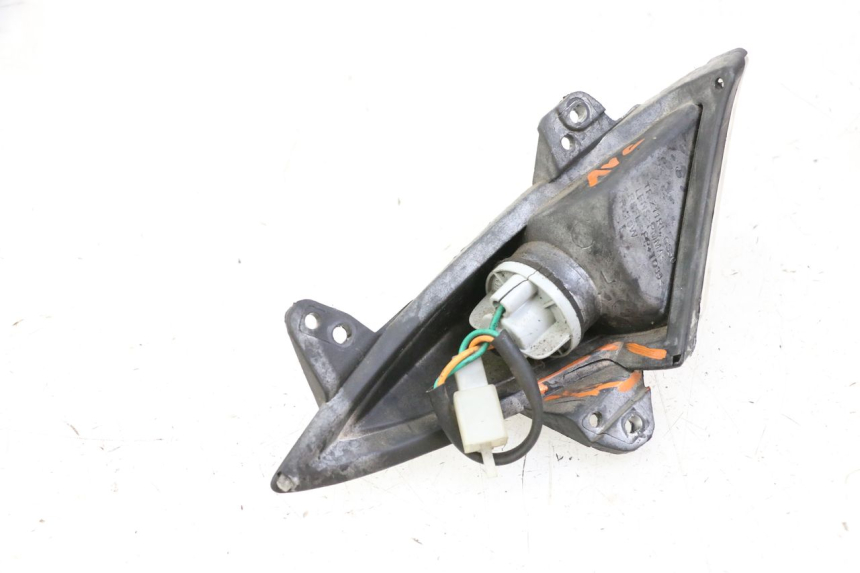 photo de INTERMITENTE DELANTERO DERECHO PEUGEOT CITYSTAR 50 (2013 - 2017)
