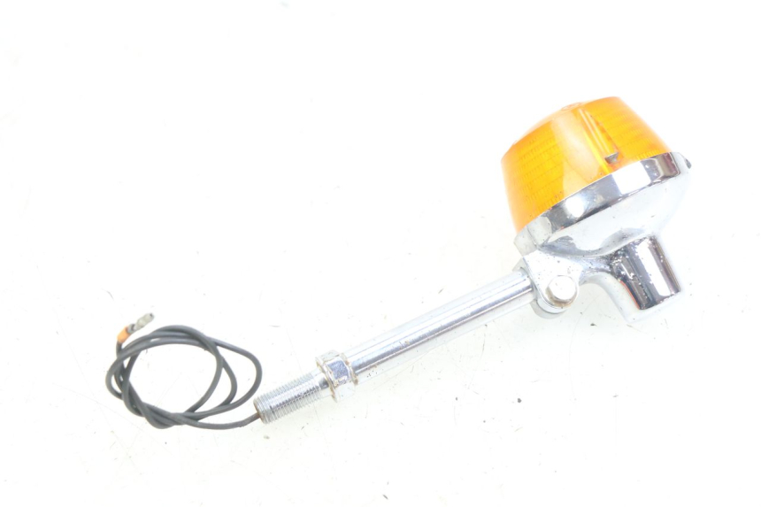 photo de INTERMITENTE DELANTERO DERECHO HONDA CM 125 (1983 - 2003)
