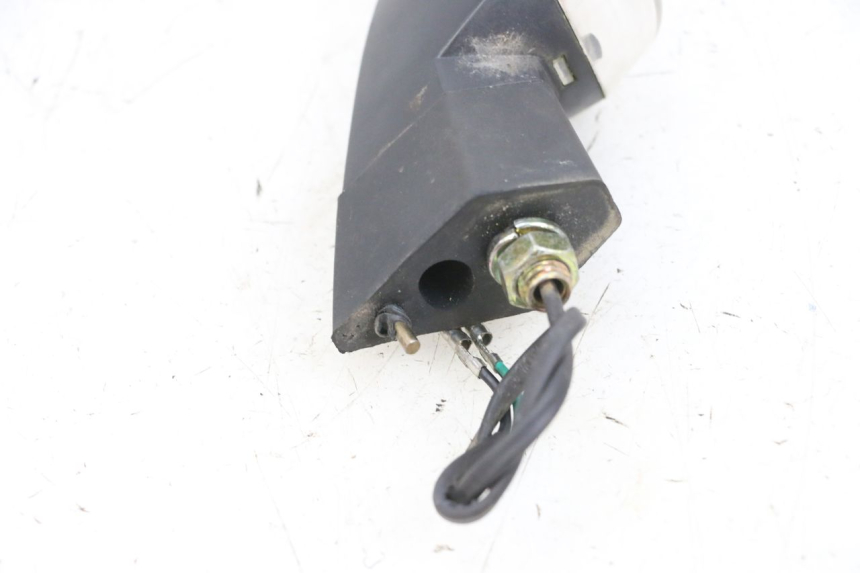 photo de DELANTERO DERECHO INTERMITENTE KSR CODE 125 (2018 - 2020) - Primer plano técnico