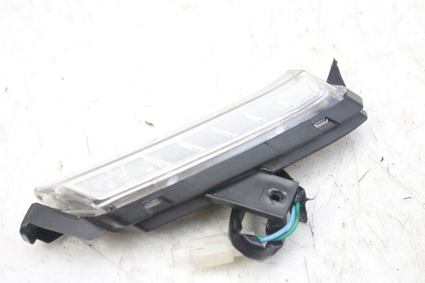 photo de INTERMITENTE DELANTERO DERECHO WAYSCRAL E-SPEED 1 (2022 - 2024)