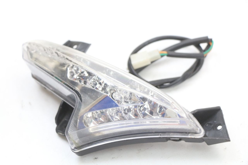 photo de Intermitente delantero derecho EUROCKA R8 4T 50 (2013 - 2022)