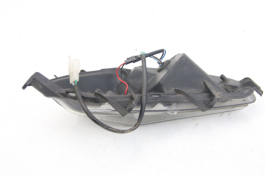 photo de INTERMITENTE DELANTERO DERECHO JM MOTORS EVOLIS 4T 50 (2018 - 2022)