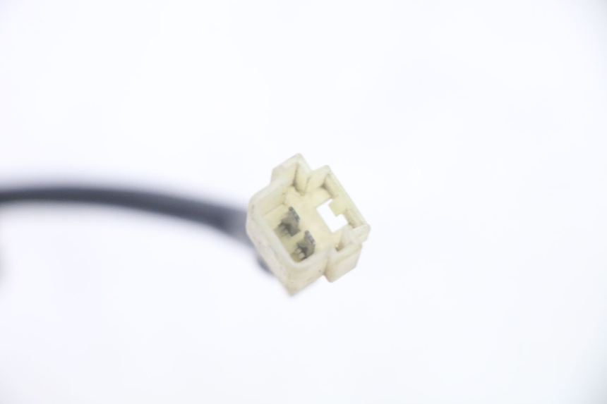 photo de INTERMITENTE DELANTERO DERECHO YAMAHA FJR ABS 1300 (2006 - 2012) - Detalles de los puntos de fijación