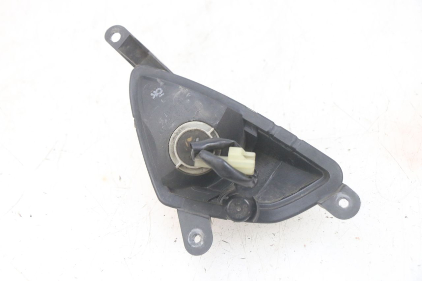 photo de INTERMITENTE DELANTERO DERECHO YAMAHA FJR ABS 1300 (2006 - 2012) - Zoom estado de uso