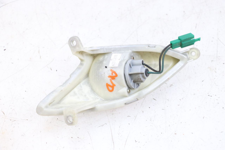 photo de DELANTERO DERECHO INTERMITENTE MBK FLAME X 125 (2007 - 2016) - Zoom estado de uso