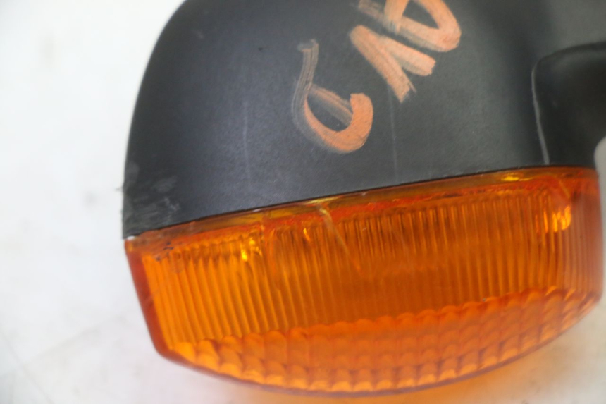 photo de DELANTERO DERECHO INTERMITENTE YAMAHA FZ6 FAZER S2 600 (2007 - 2011)