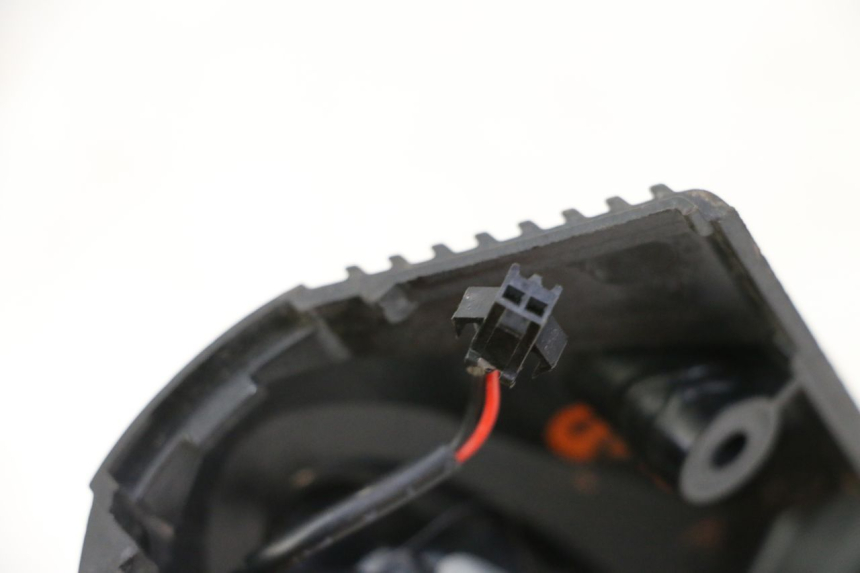 photo de DELANTERO DERECHO INTERMITENTE KUKIRIN G2 MASTER 1