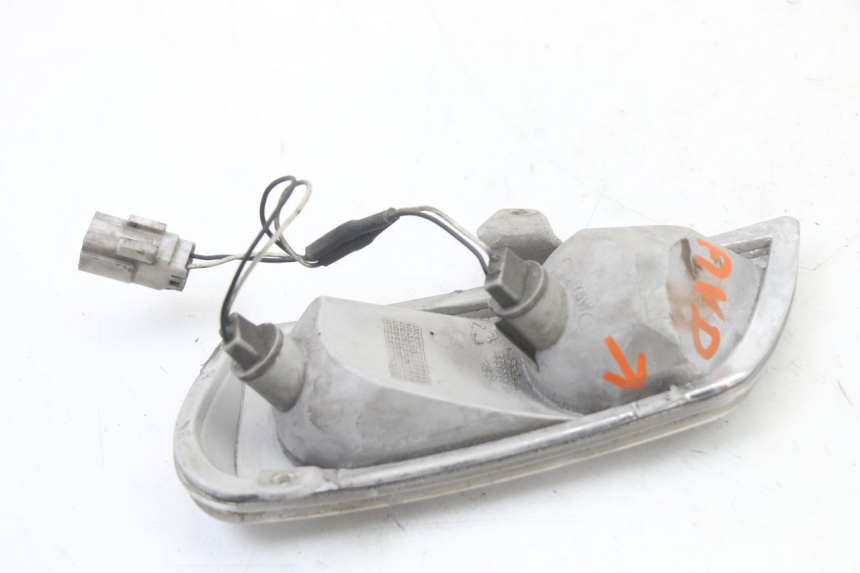photo de DELANTERO DERECHO INTERMITENTE GILERA NEXUS 300 (2008 - 2013)