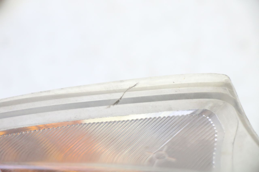 photo de DELANTERO DERECHO INTERMITENTE KYMCO GRAND DINK 125 (2002 - 2007)