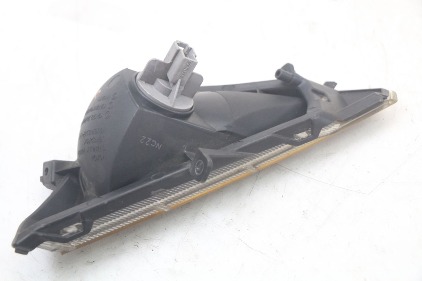 photo de DELANTERO DERECHO INTERMITENTE HONDA FJS SILVERWING SILVER WING 600 (2001 - 2010)