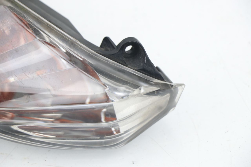 photo de DELANTERO DERECHO INTERMITENTE HONDA PCX (JF28) 125 (2009 - 2011)