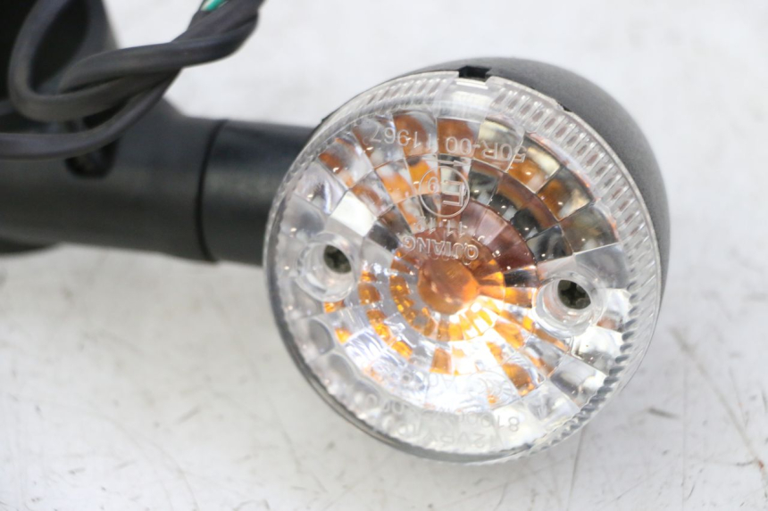 photo de DELANTERO DERECHO INTERMITENTE KEEWAY K-LIGHT KLIGHT 125 (2018 - 2025)