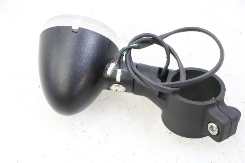 photo de DELANTERO DERECHO INTERMITENTE KEEWAY K-LIGHT KLIGHT 125 (2018 - 2025)