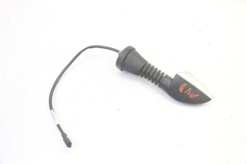 photo de DELANTERO DERECHO INTERMITENTE PIAGGIO MP3 HPE 350 (2018 - 2020) - Zoom estado de uso