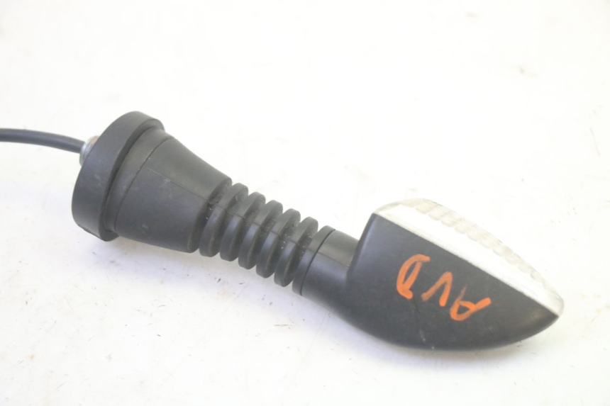 photo de DELANTERO DERECHO INTERMITENTE PIAGGIO MP3 HPE 350 (2018 - 2020) - Otra perspectiva