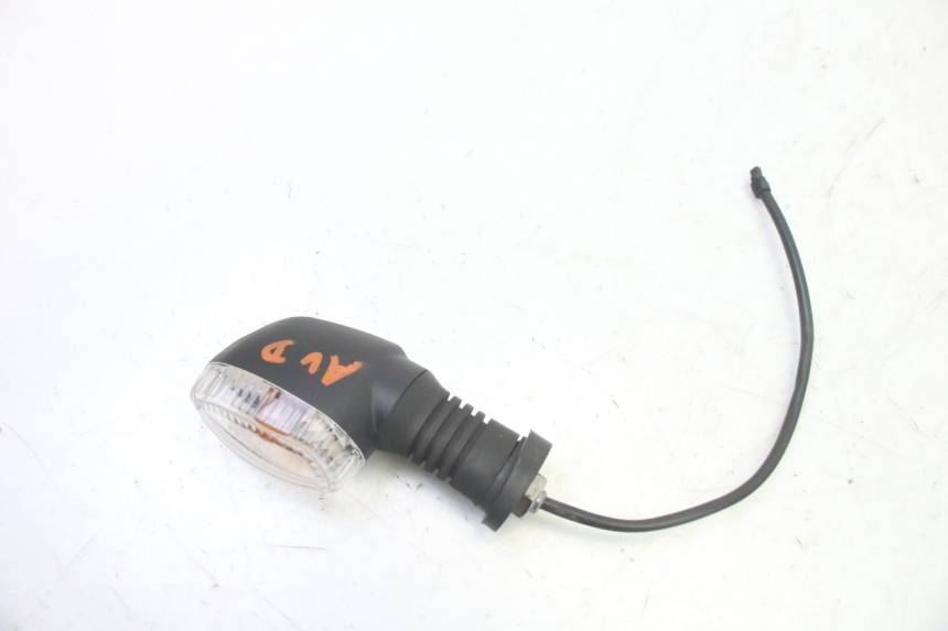 photo de DELANTERO DERECHO INTERMITENTE PIAGGIO MP3 RL 250 (2007 - 2010)